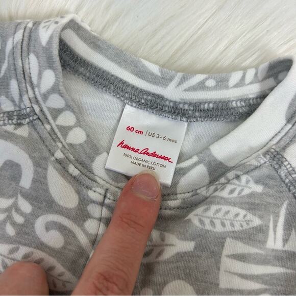 Hanna Andersson Baby Grey Elephant Print Snap Button Sleeper Size 3-6 Months - Picture 8 of 10